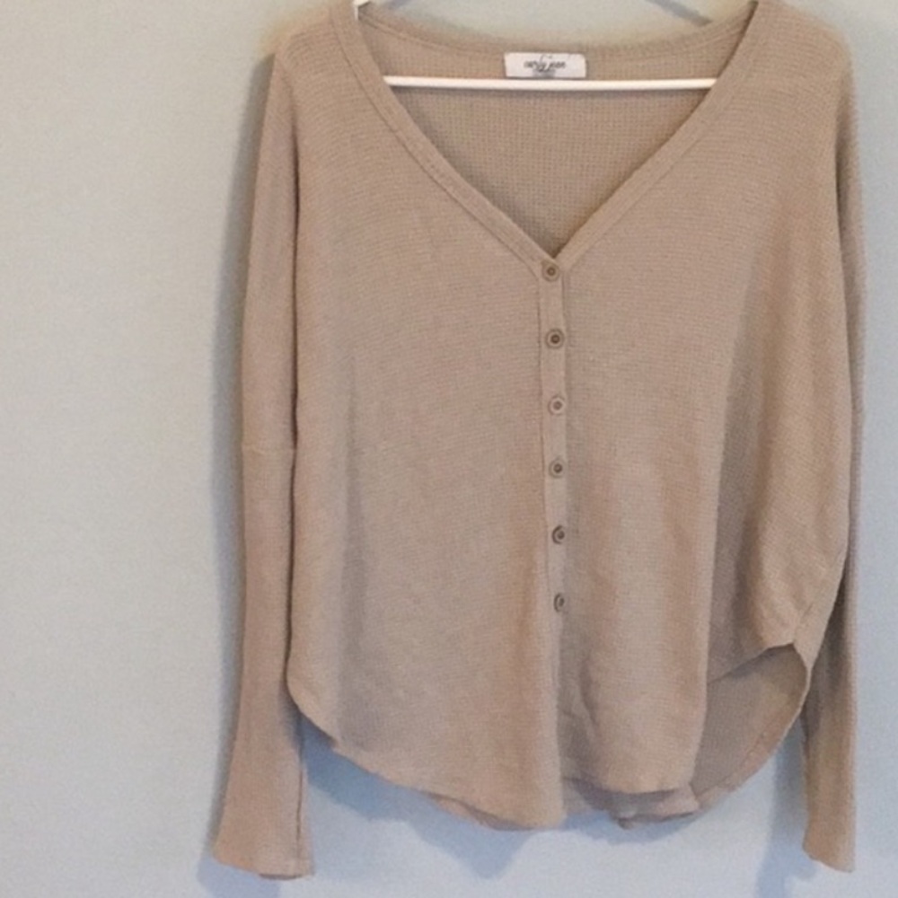 Carly Jean Los Angeles Beige Button-Front Waffle Knit Cardigan